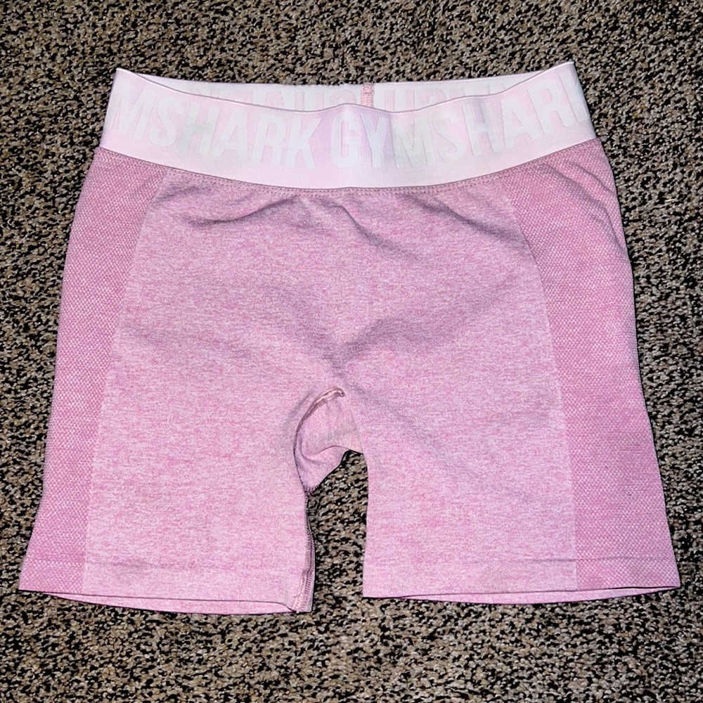 GYMSHARK Ombr shorts